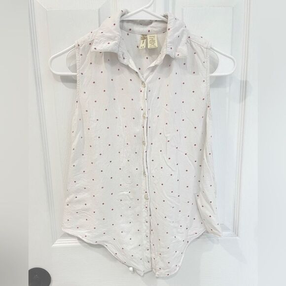 Japna Tops - Japna White Polka Dot Button Down Tie Front Collared Tank Top Women’s Size XS